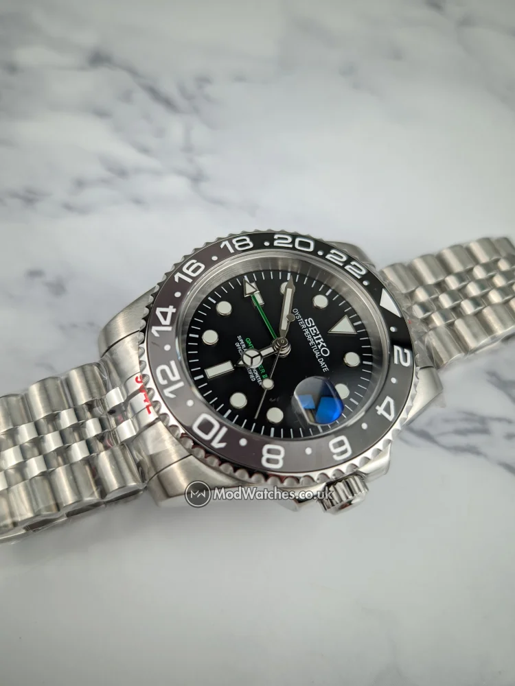 Bruce Wayne GMT Mod - Image 3